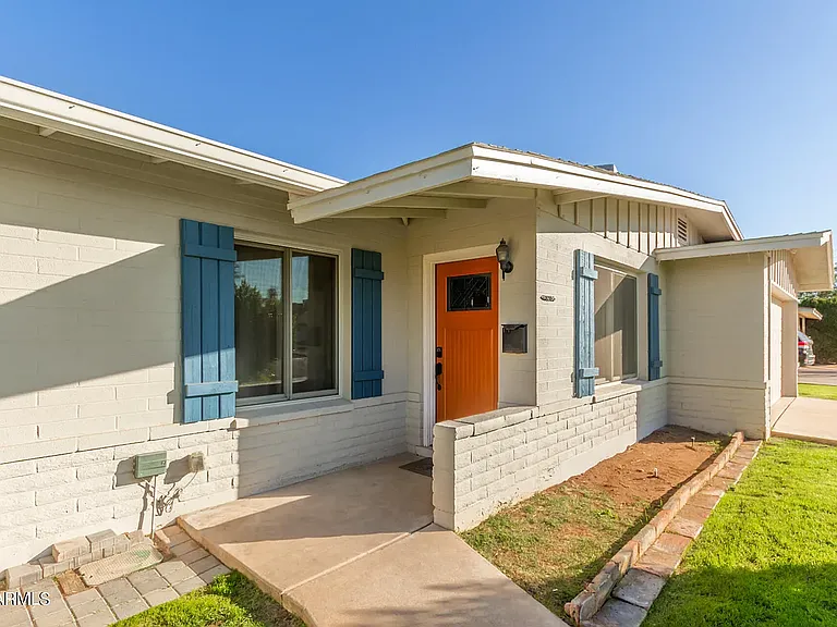 3215 S Kachina Dr — Photo 7