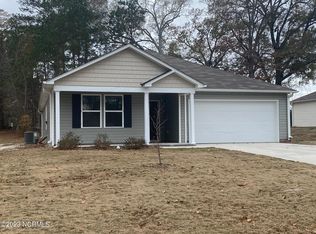 102 Spencer Dr, Tarboro, NC 27886