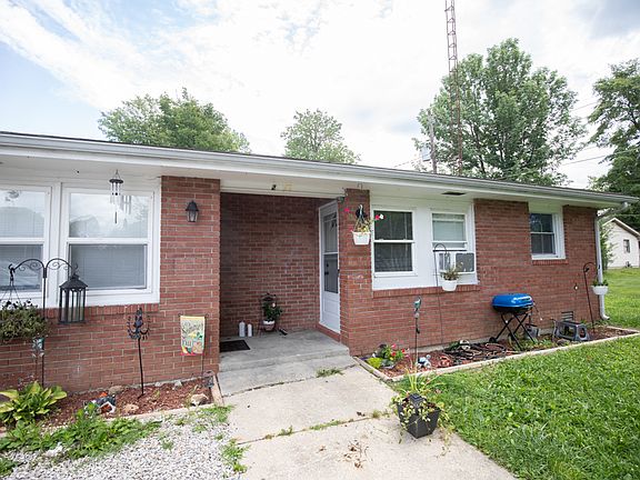 5th image of 230-232 Gilbert St