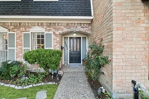 2 bed, 1740 sqft, $1,850 — Photo 2