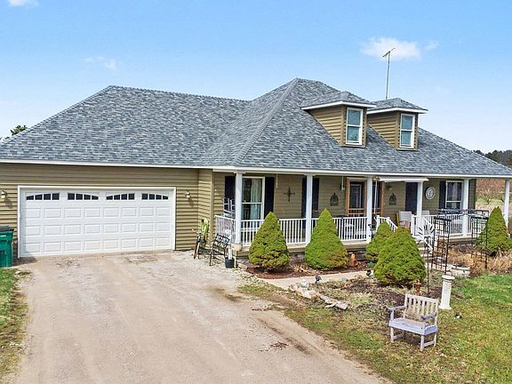 3rd image of 5898 Tody Rd