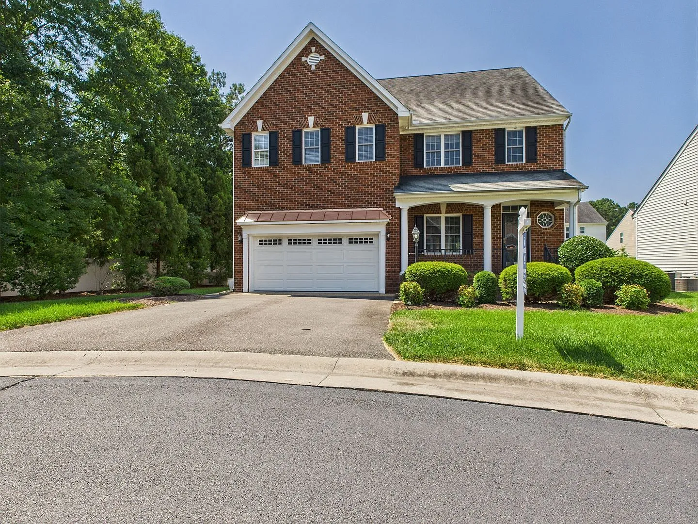 5 bed, 3.5 bath, 2952 sqft, $3,450 — Photo 2