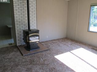 320 E Norwood St, Rainier, OR 97048