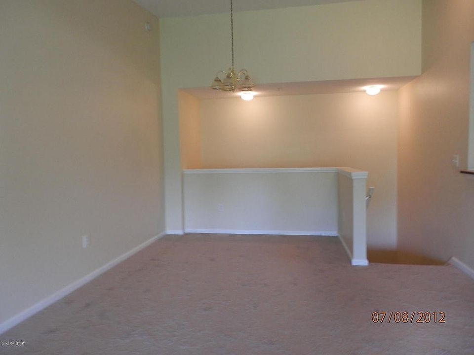 2nd image of 4067 Meander Pl Unit 208