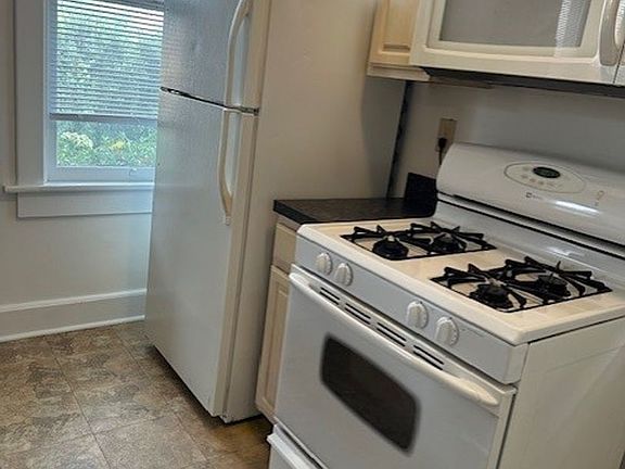 5th image of 3445 Florence St APT 1