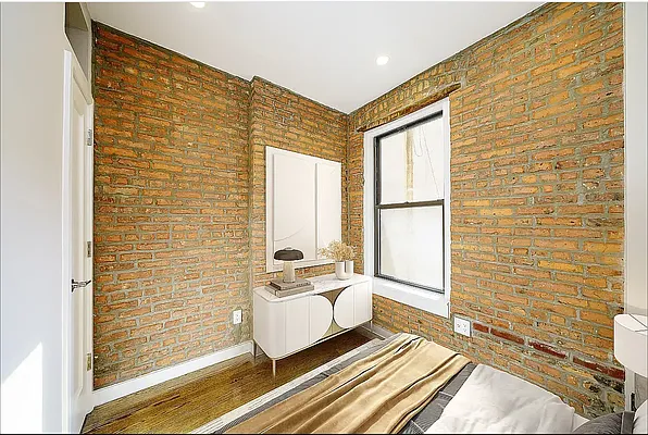 Rented by Douglas Elliman | media 14