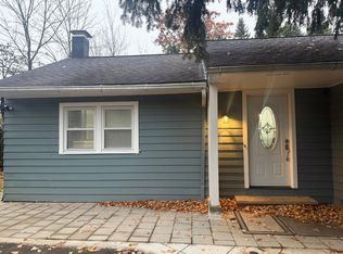 29511 Cedar Rd, Mayfield, OH