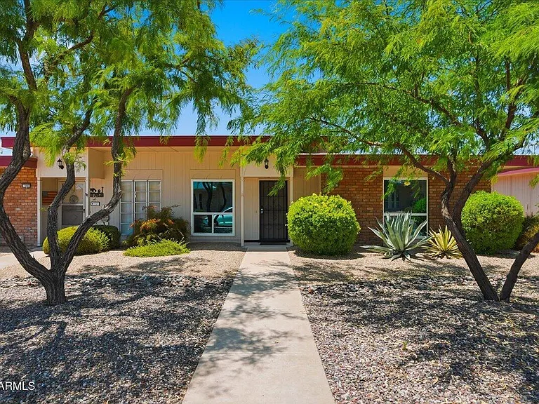 9907 W Cedar Dr — Photo 1