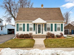 228 Frederick St, Menasha, WI 54952