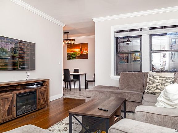 3rd image of 23 Old Mamaroneck Road #3E