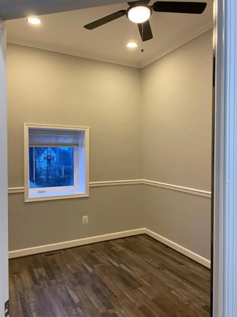 833 N Fulton Ave $850 Available (Private Bath) — Photo 4