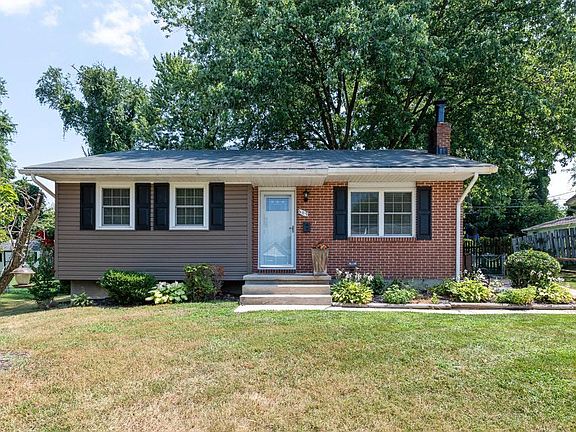 2nd image of 609 Wingleaf Ct