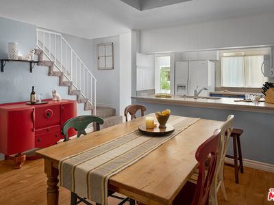 10926 Moorpark St APT 17, North Hollywood, CA, 91602