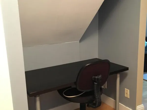 535 Franklin St #1, Cambridge, MA 02139