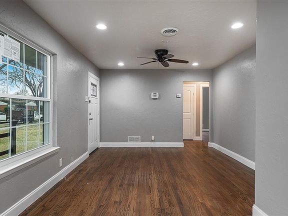 4th image of 1814 Highland St