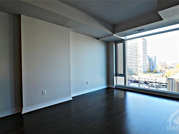 5th image of 238 Besserer St #609