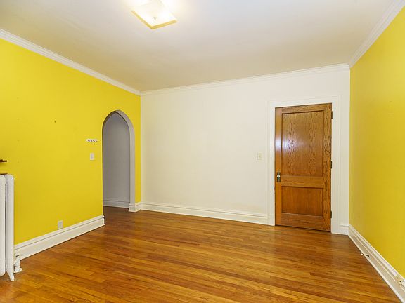 5th image of 5124 W Hutchinson St Unit 2