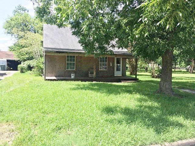 1st image of 721 Neches Ave