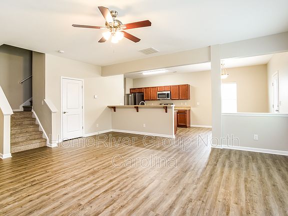 5th image of 1068 Joselynn Dr