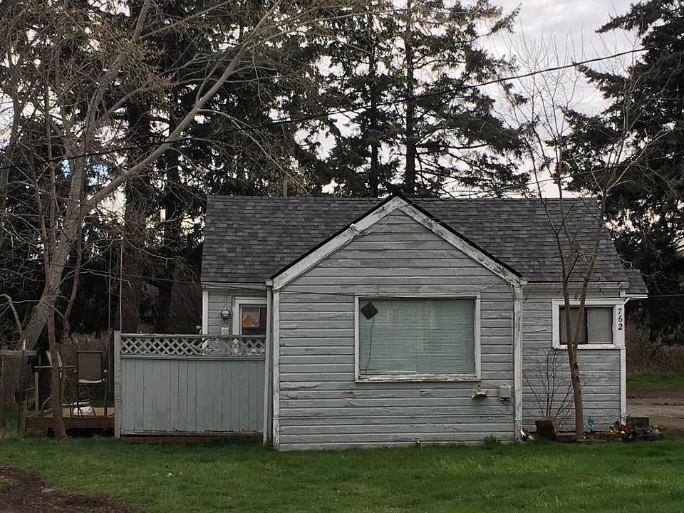 1st image of 762 E Whidbey Ave