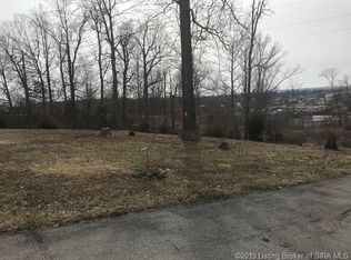 Pine Drive Cir, Henryville, IN 47126