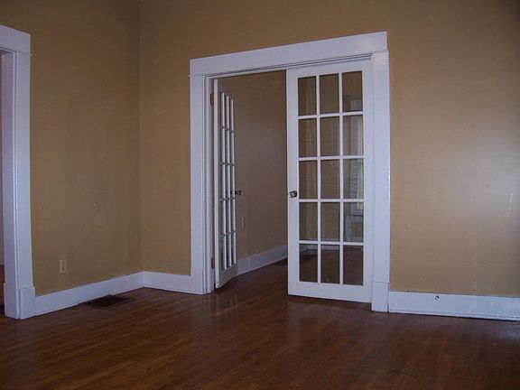 Living Room -14 x 12