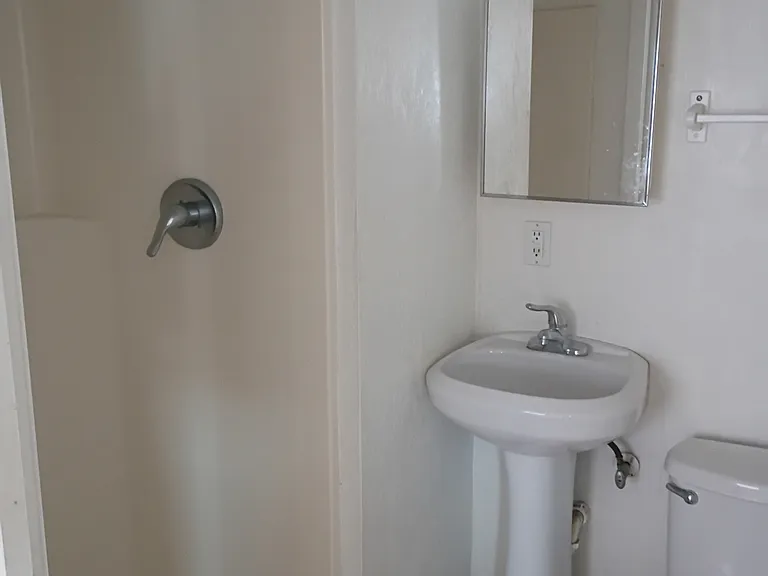 611 Ora St #4 — Photo 22