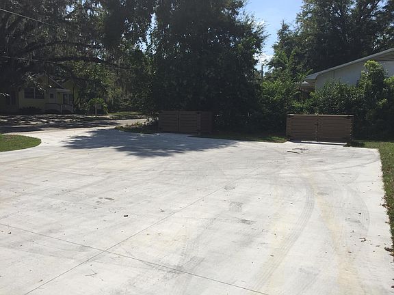 3rd image of 1300 N Adams St #1
