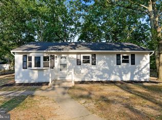 91 Spruce Ln, Pine Hill, NJ 08021