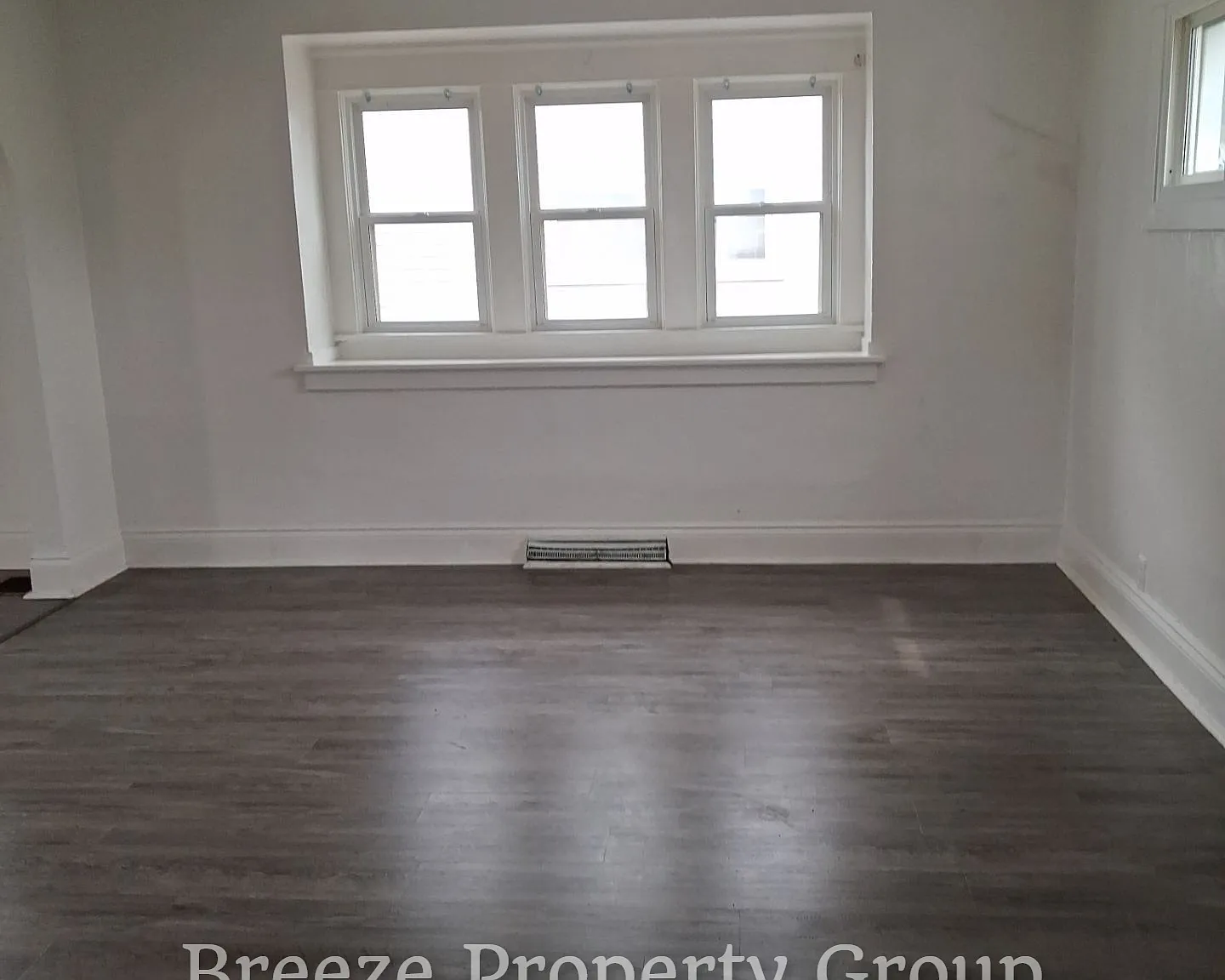 3 bed, 1123 sqft, $1,095 — Photo 2