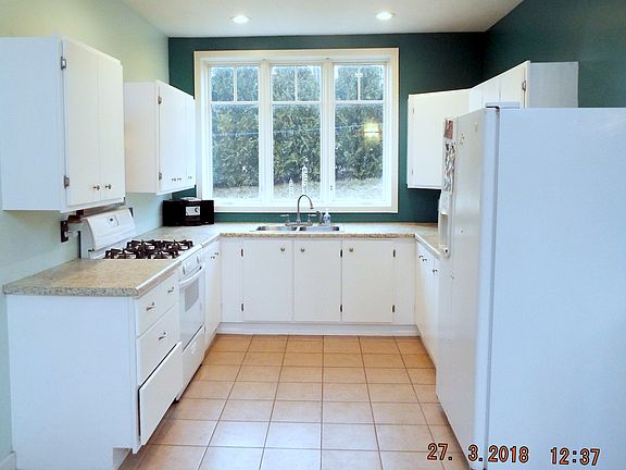 3rd image of 5761 Hatch Hollow Dr