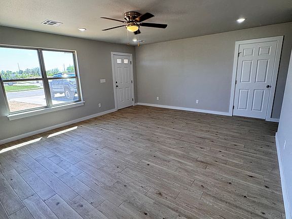 2nd image of 1115 Center Court Cir