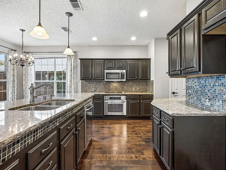 11002 Brandenberg Dr — Photo 9