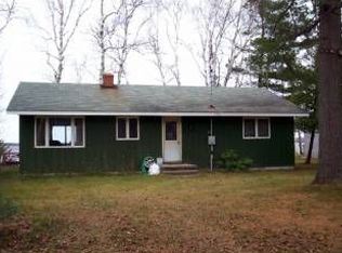 2004 County Road 432, Gulliver, MI 49840