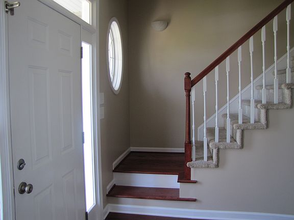 3rd image of 3508 White Dr