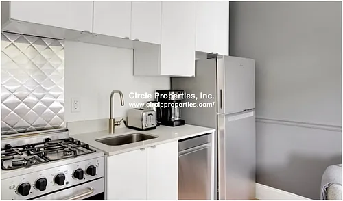 1611 Tremont St #1C Photo 1