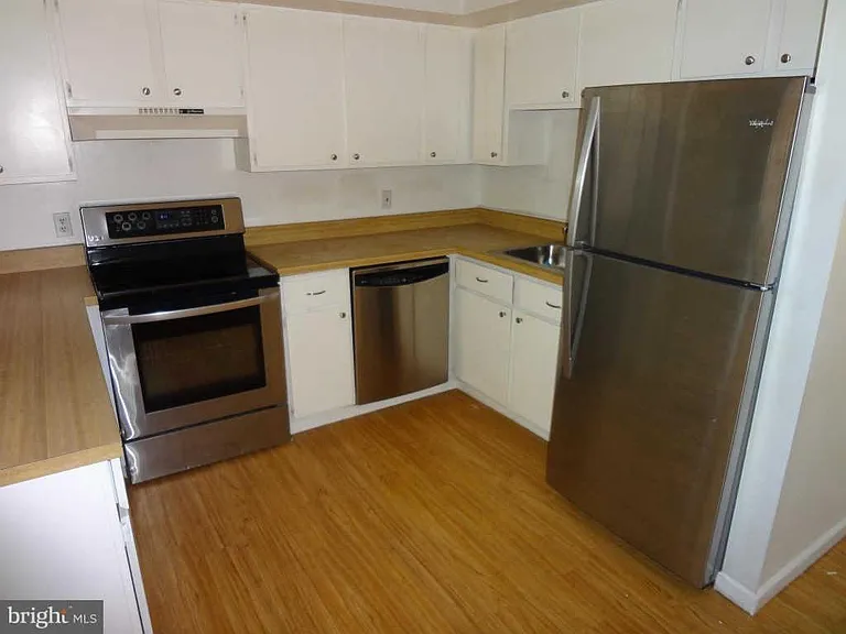 216 W Chester Pike #B — Photo 19