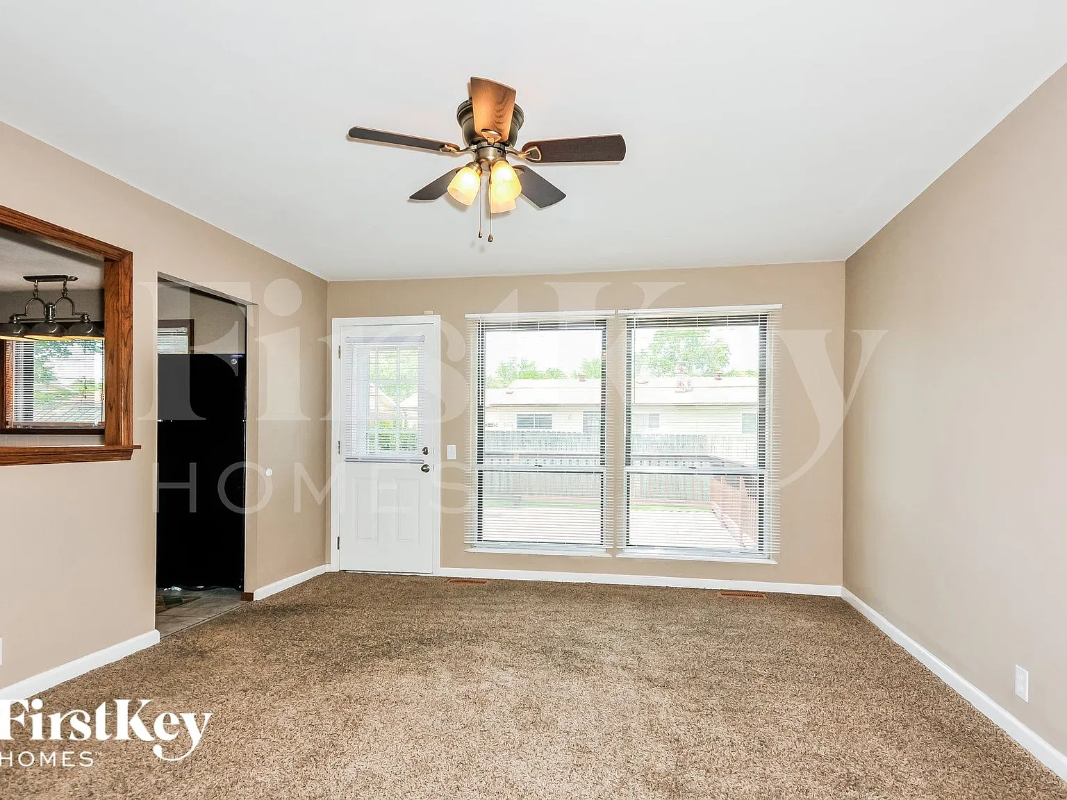 4 bed, 2.0 bath, 1479 sqft, $2,195 — Photo 3