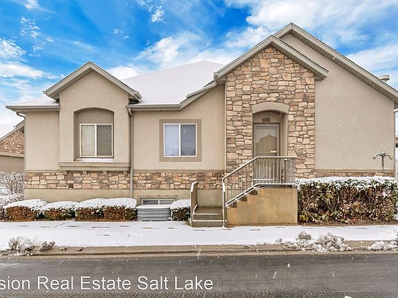 2nd image of 10851 S Wynview Ln