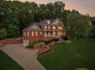 512 Grand Oaks Dr, Brentwood, TN 37027