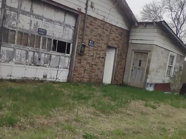 596 Old Highway 64 E, Frankewing, TN 38459