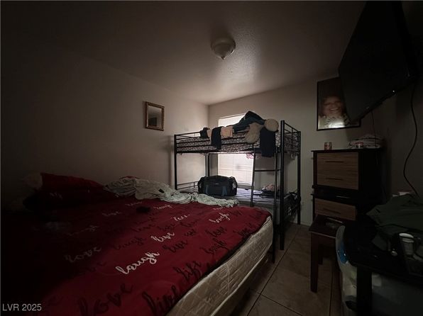 north-las-vegas-nevada-447297631 picture