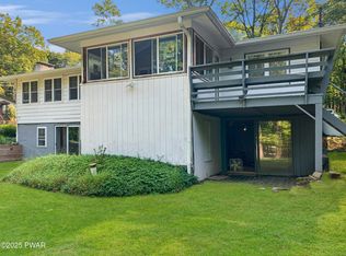 111 Walker Lake Rd, Shohola, PA 18458