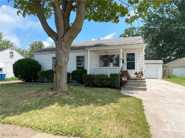 1705 Lakeview Ave, Lorain, OH 44053