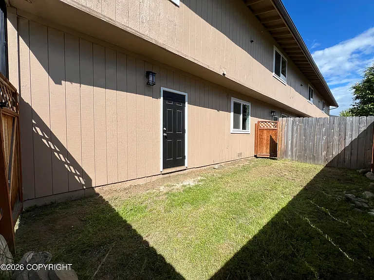 1509 Karluk St #A — Photo 29