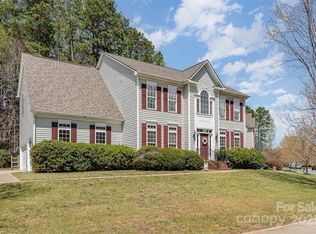 10200 Rivendell Ln NW, Charlotte, NC 28269