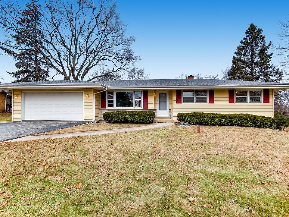 1st image of 23W484 Woodworth Pl