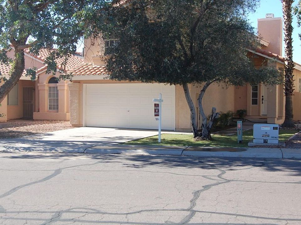 1st image of 4009 E Woodland Dr