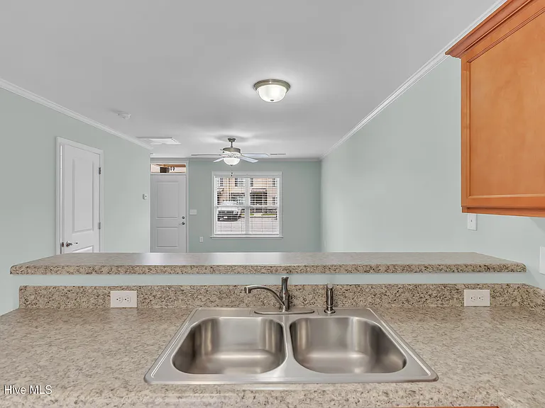 409 Sullivan Loop Rd — Photo 13