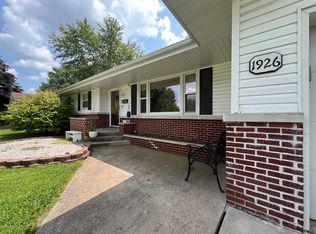 1926 E Cambridge St, Springfield, MO 65804